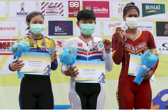 กุนซือสองล้อชาวจีนยกย่องนักปั่นไทย-–-'บีซ'-คว้าแชมป์ไทม์ไทรอัล-2-สนามติด