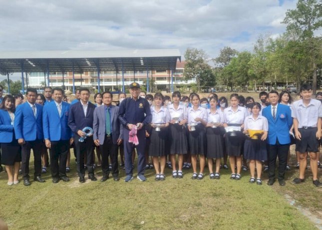 ศักดิ์สยาม-พบปะชาวอุบลฯ-รับฟังความเห็นพัฒนาคมนาคม-โครงข่ายทางหลวง-รถไฟทางคู่