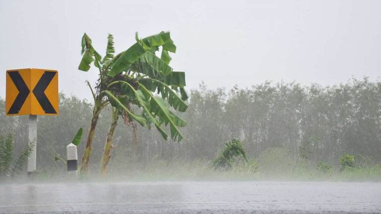สภาพอากาศวันนี้-เหนือ-อีสาน-มีฝน-ตกหนัก-กทม.-หวั่นน้ำป่าหลาก-ท่วมฉับพลัน