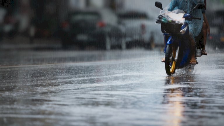 อุตุฯ-ฉบับ-9-เตือนไทยมีฝนตกต่อเนื่อง-หนักมากบางแห่ง-ถึง-18-พค.-นี้